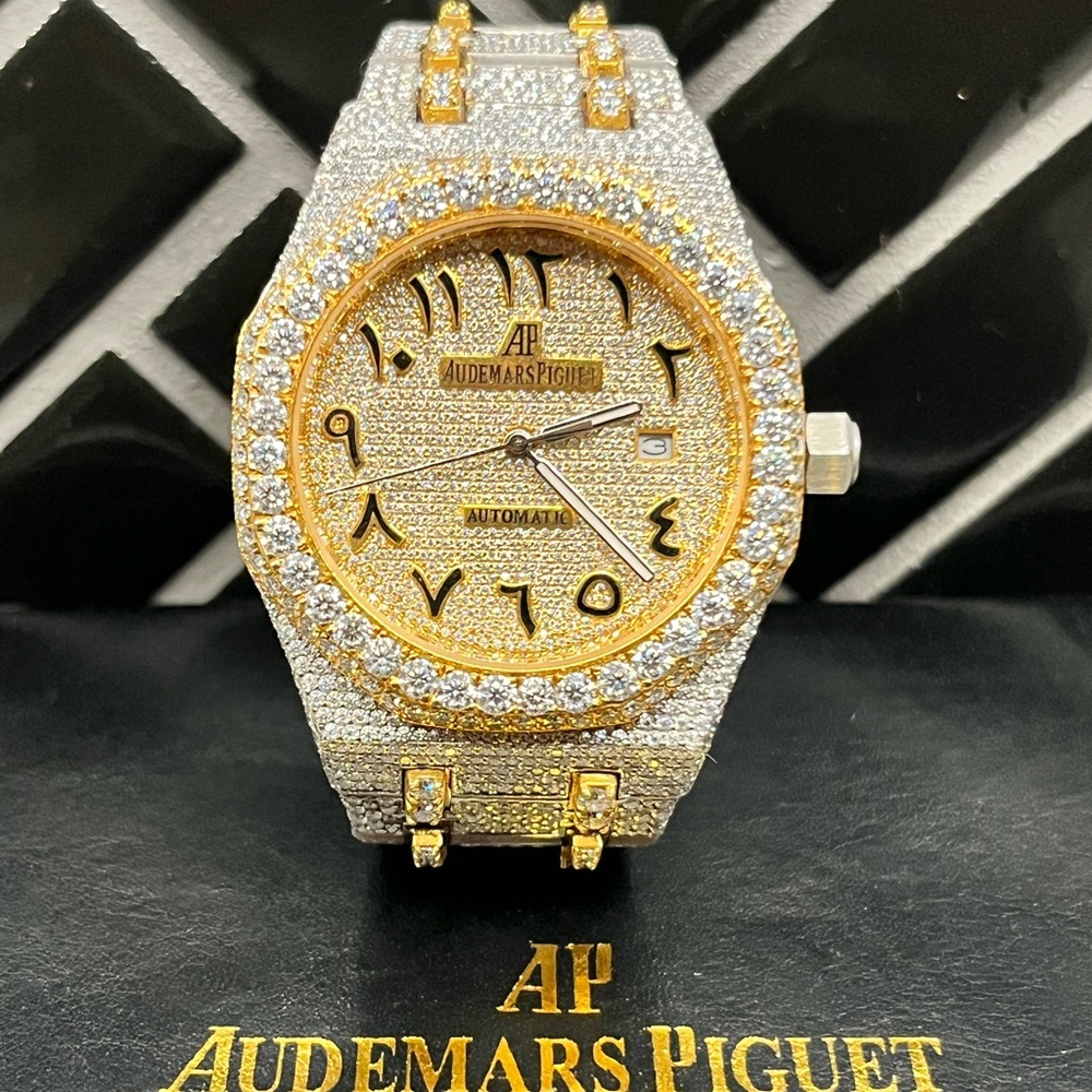 Audemars Piguet Diamond-Studded Gold and Silver Watch